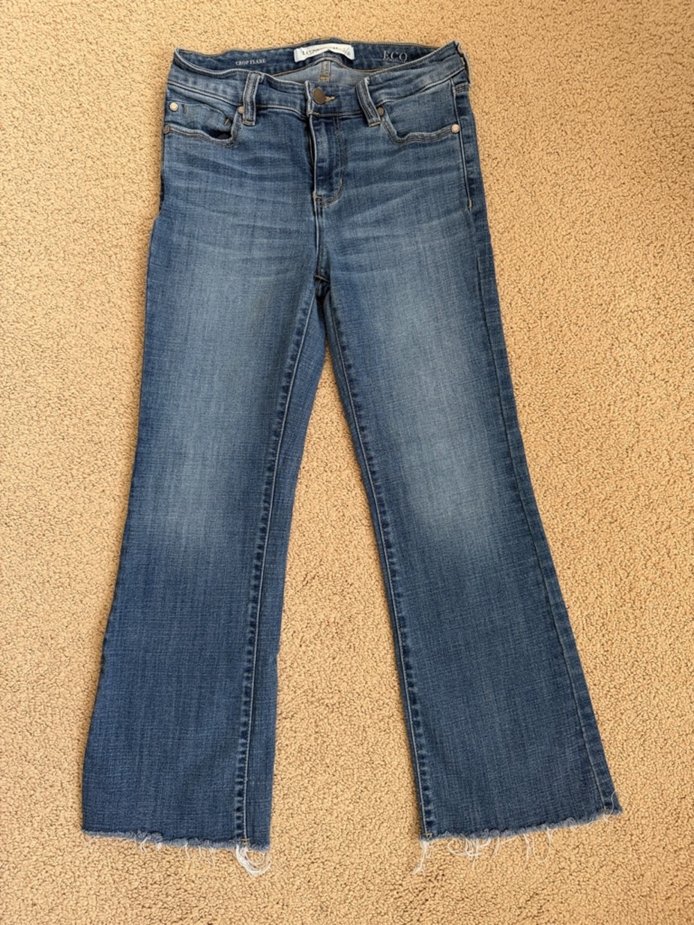 Liverpool crop Flare